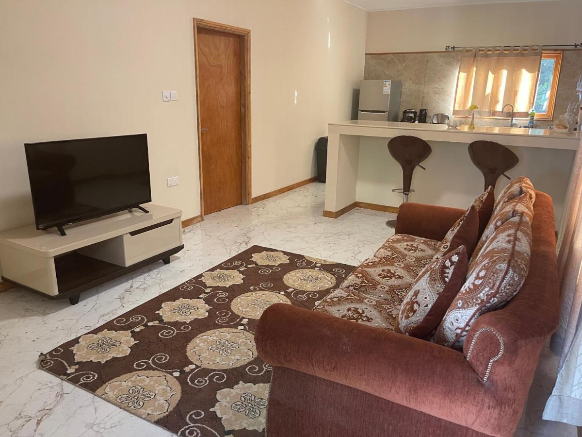 Glacis  Gala Beach Self-Catering מראה חיצוני תמונה
