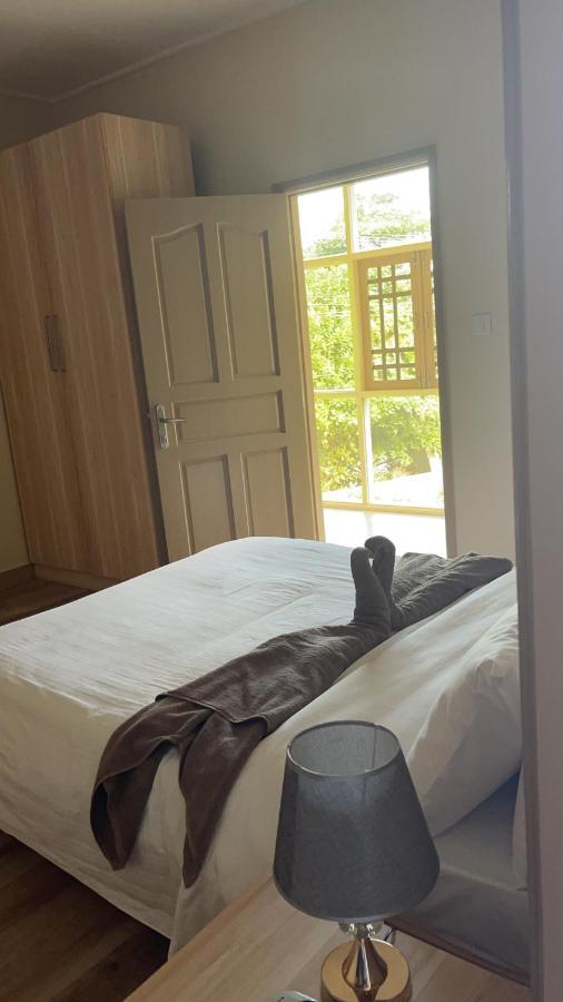 Glacis  Gala Beach Self-Catering מראה חיצוני תמונה