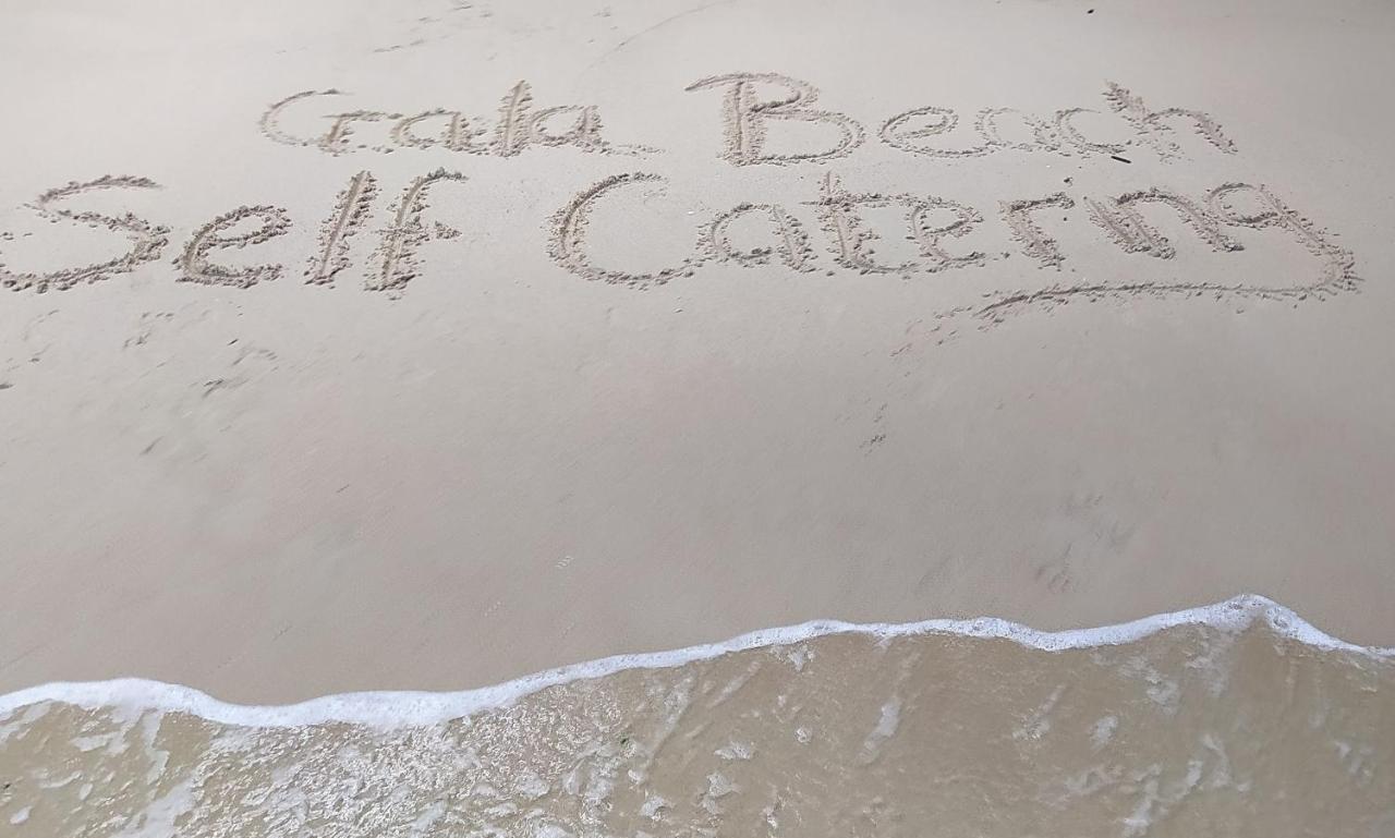 Glacis  Gala Beach Self-Catering מראה חיצוני תמונה